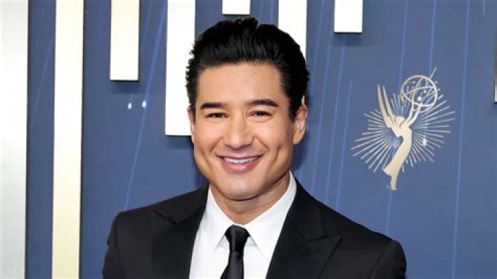 Actor Mario Lopez Biography