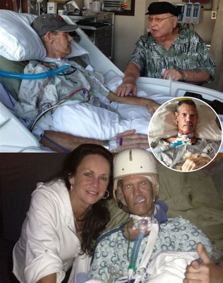 An Update On Randy Travis's Health Struggle