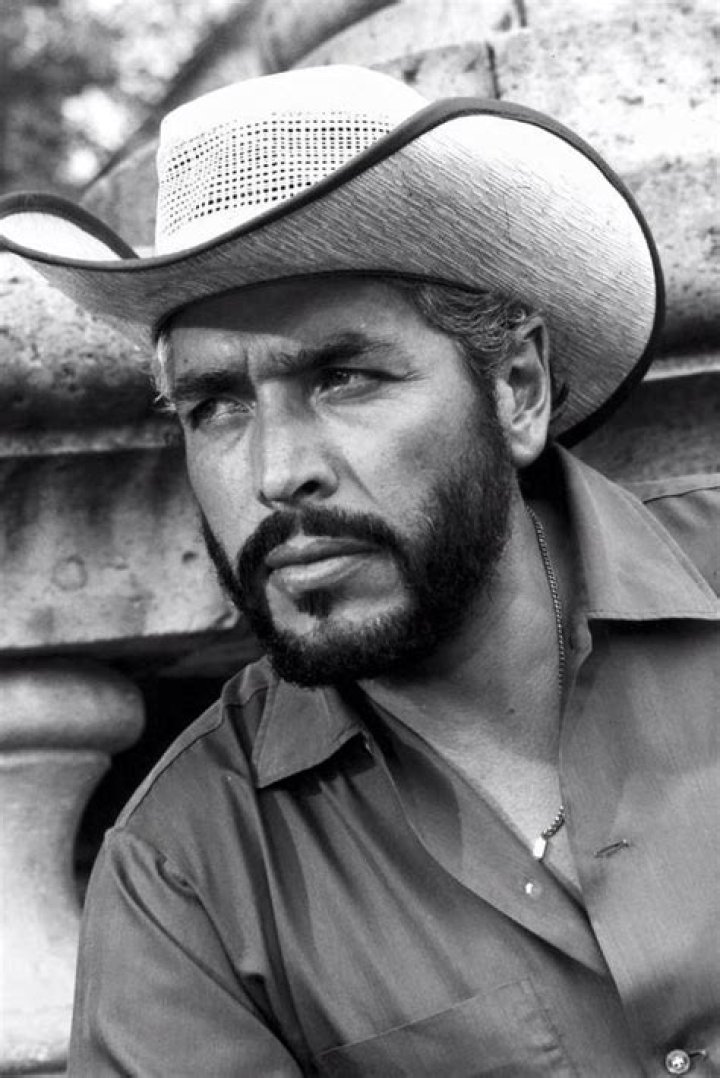 Carlos Leon (Actor) Overview, Biography ·