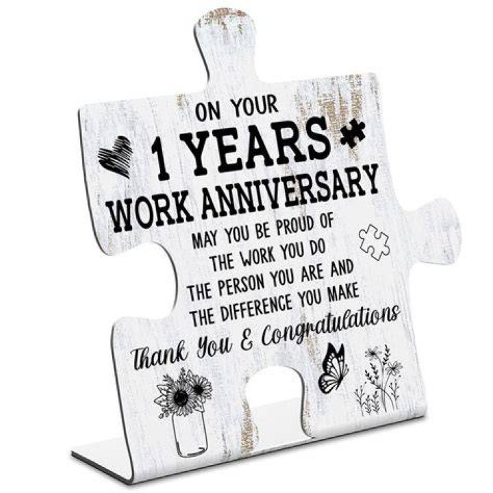 Celebrate Accomplishments: 1-Year Work Anniversary Message Guide