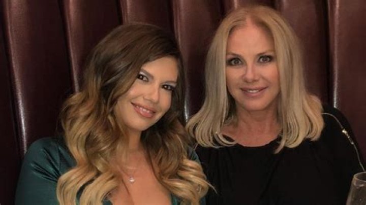 Chanel West Coasts Mom