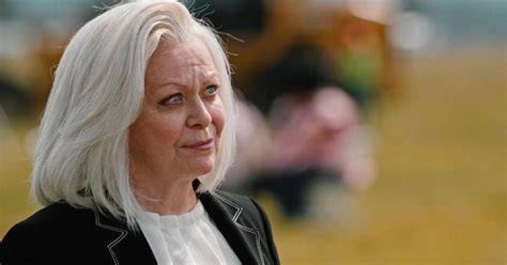 Did Sally Struthers Play In Yellowstone