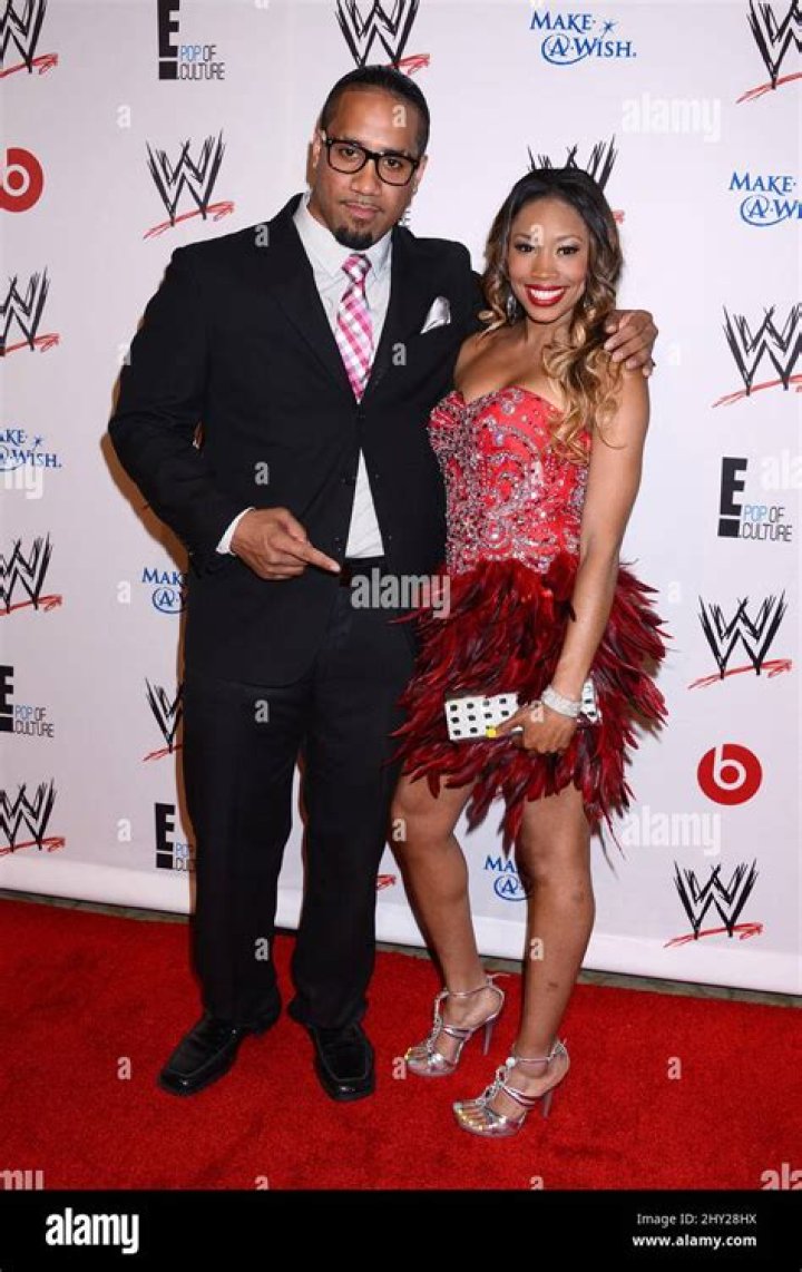 Discover: Jey Uso's Wife's Picture