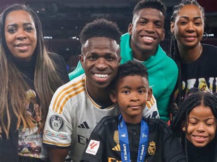 Does Vini Jr. Have A Child? Here's The Truth