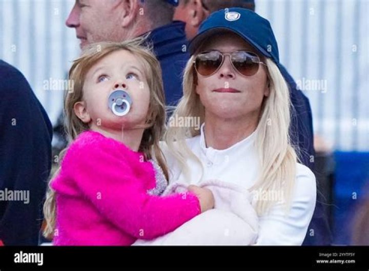 Elin Nordegren Daughter
