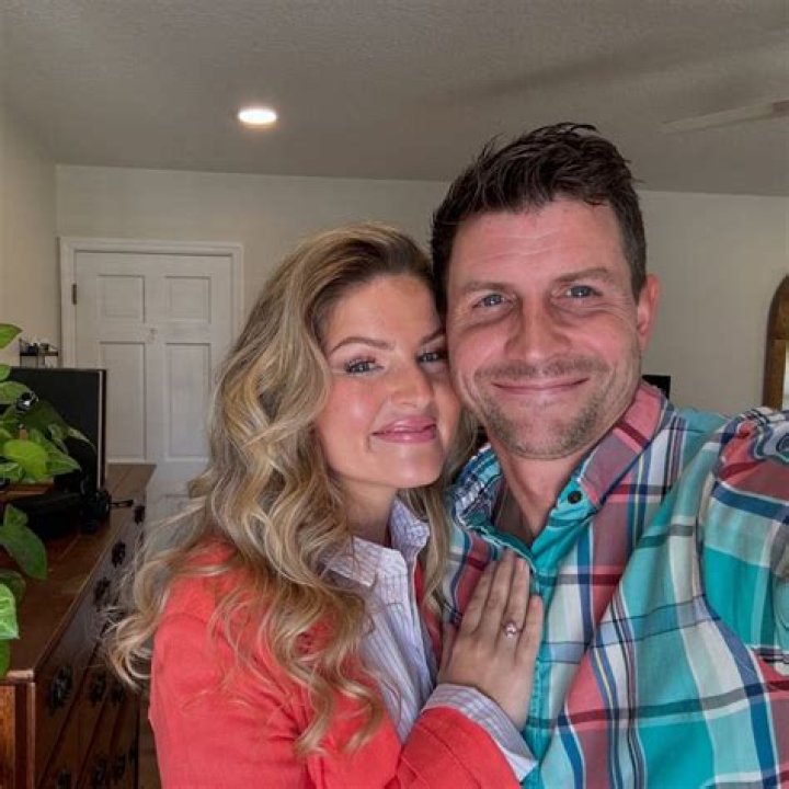 Has Cynthia Rhodes Remarried? Find Out The Latest