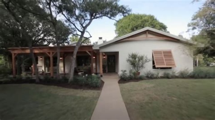 How Much Did The Lake House Sell For On Fixer Upper? Uncover The Sale Price