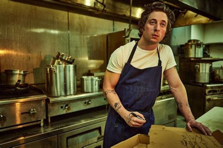 How Old Is Jeremy Allen White? Dive Into The Actor's Age