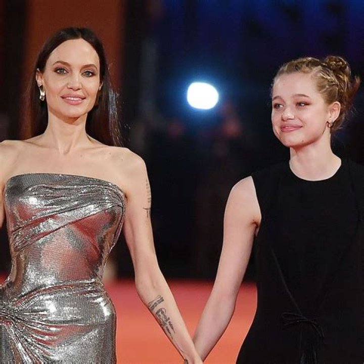 Is Shiloh Jolie-Pitt A Girl Or Boy? Uncovering The Truth