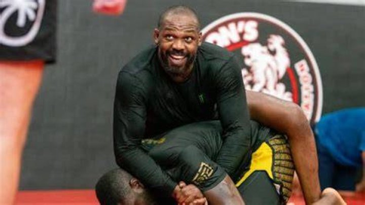 Jon Jones Net Worth - BlinkX