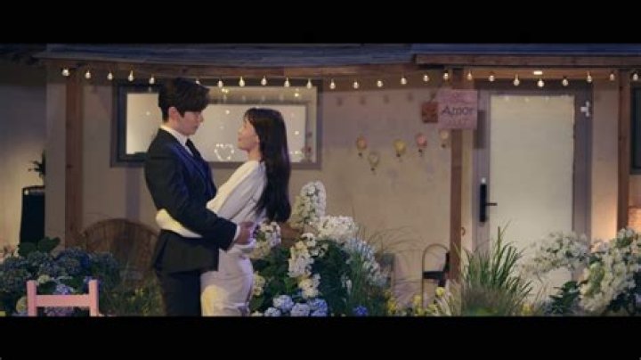 Kim Ji Won: Is She Married? | Everything You Need To Know