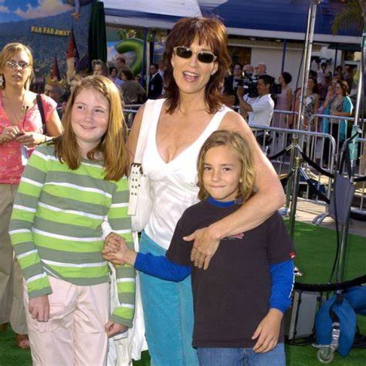 Meet The Famous Children Of Renowned Actor Peter Strauss
