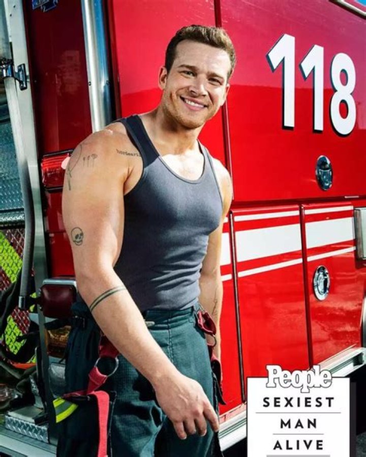 Oliver Stark's Personal Life Revealed: Love, Family, And More