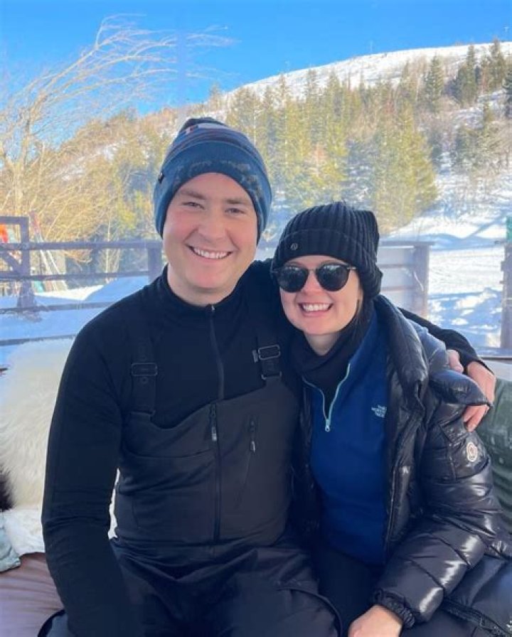 Picture Of Peter Doocy's Wife