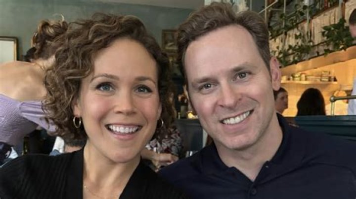 The Ultimate Guide To Erin Krakow: Hollywood's Rising Star