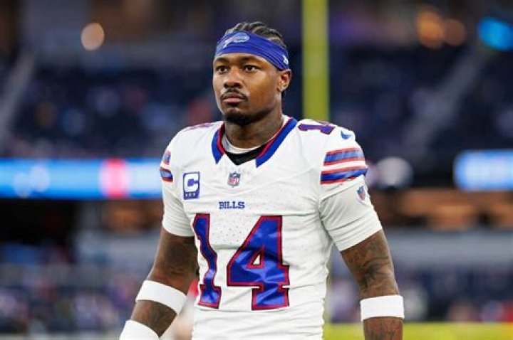 Uncover The Age Of NFL Star Stefon Diggs: Detailed Insights