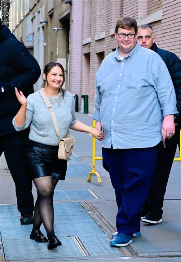 Uncover The Enigmatic Relationship: Gypsy Rose's Husband Revealed