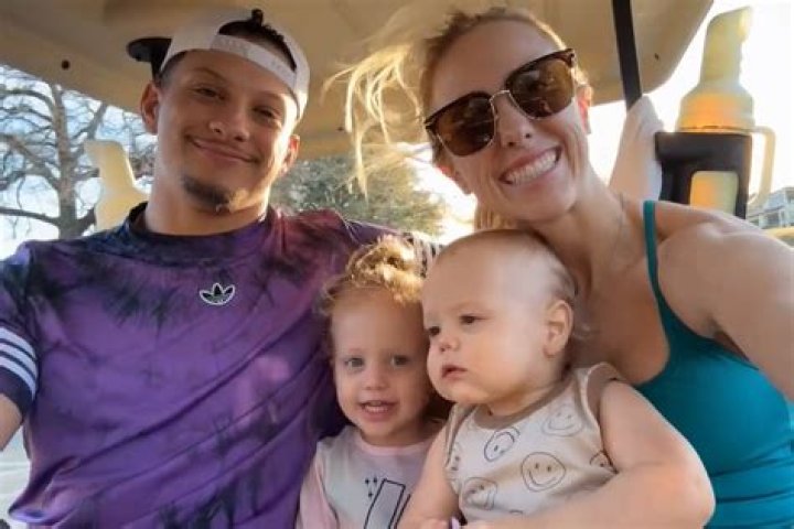 Unraveling The Mystery Of Brittany Mahomes' Pregnancy