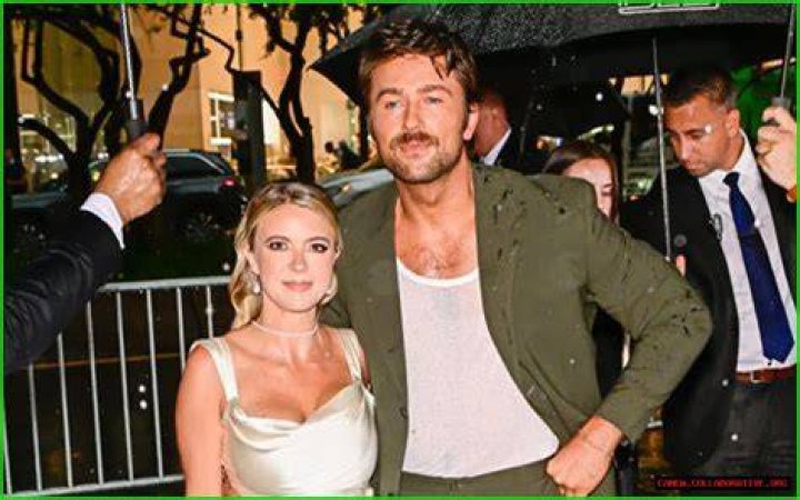 Unveiling His Wife And Personal Life