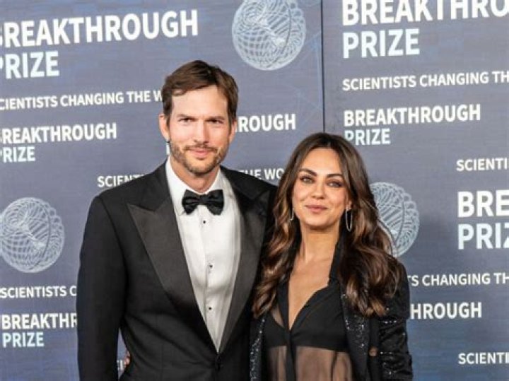 Unveiling The Origins Of A Hollywood Icon: Ashton Kutcher Born