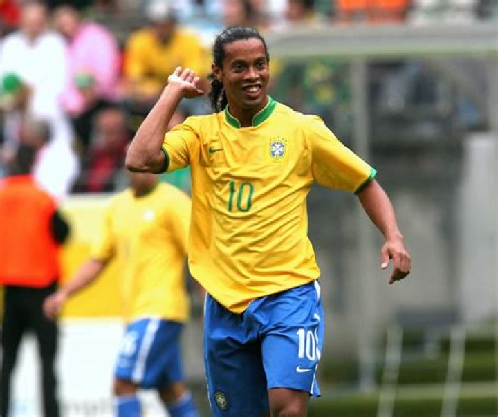 When Did Ronaldinho Step Down From Brazil's National Team?