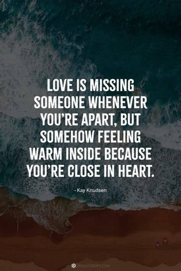 When You Miss Someone: Heart-Wrenching Memes For The Empty Soul
