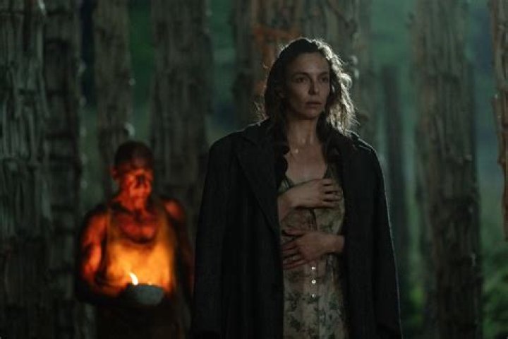 Who Is Jodie Comer Dating Now? The Latest Rumors