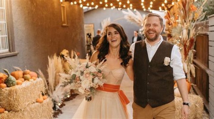 Who Is The Actress Married To?